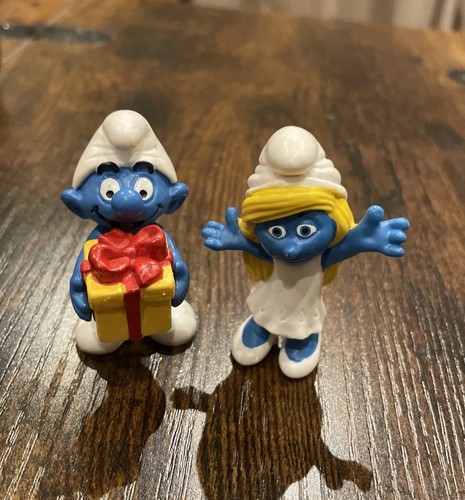 Smurf smurfette figures - &,