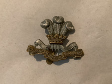 BRITISH ARMY CAP BADGE