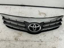 Toyota Avensis T270 2015 Front