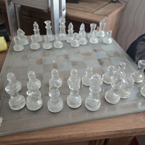 Chess glass set with clear - set,