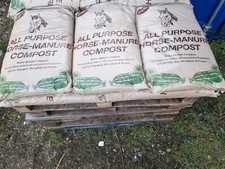 Pallet of 30 bags Horse Manure