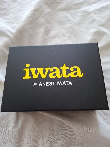 Iwata revolution tr2 airbrush - iwata,