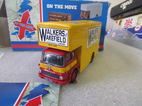 Corgi bedford luton - bedford, tk