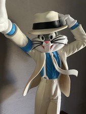 Bugs Bunny as Michael Jackson