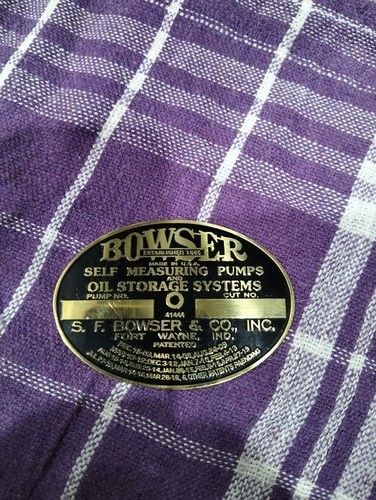 Bowser vintage petrol - bowser,