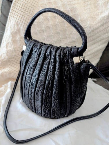 Vintage jra sharkskin leather - jra,