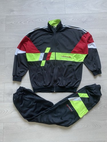 Vintage 90s adidas - vintage,