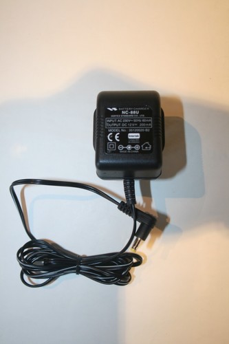 Yaesu 88u mains - , charger