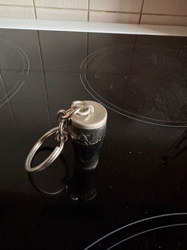 Guinness keyring novelty - guinness,