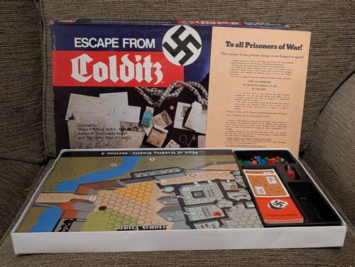 Escape from colditz - colditz, giant