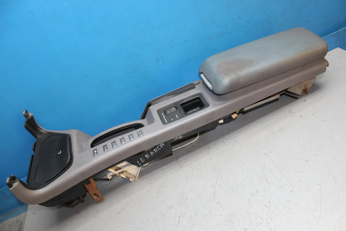 Central console armrest - central,