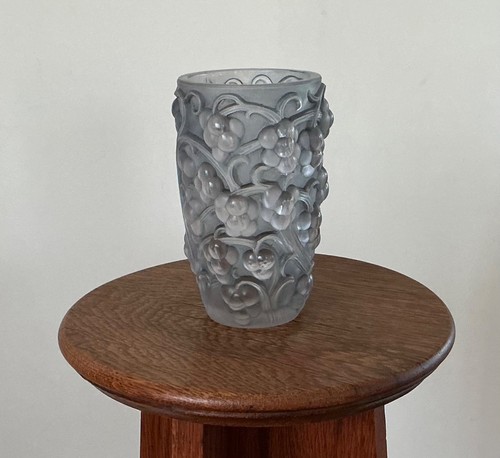 Rene lalique glass vase - lalique,