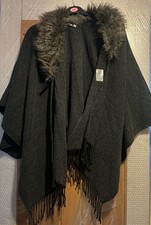 Ladies Dark Grey Shawl With Faux Fur Collar Free Size Matalan