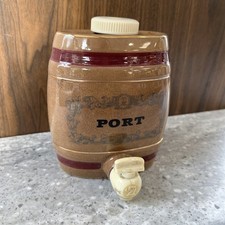 Vintage Royal Victoria, Wade