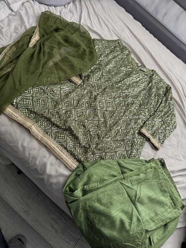 Salwar kameez used pakistani - used,