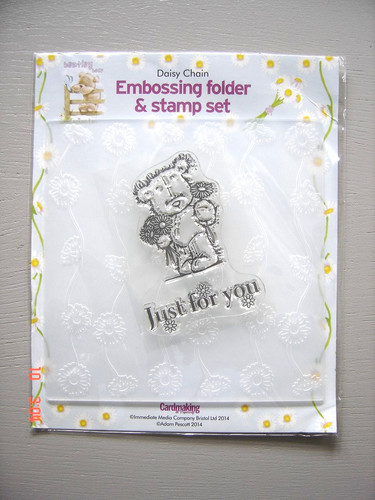 Daisy chain embossing folder - daisy,