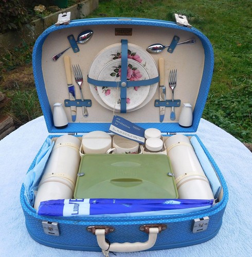 Vintage brexton picnic set nos - vintage,