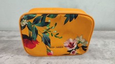 Ted Baker Small Wash Bag -