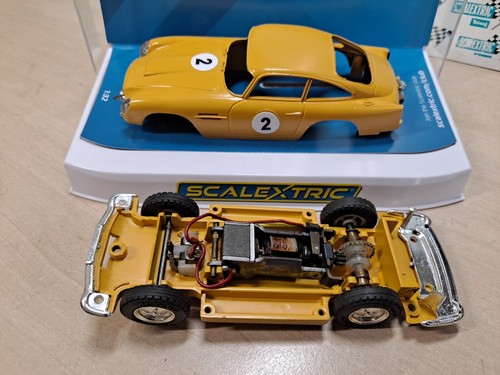 Scalextric c68 aston martin - scalextric,
