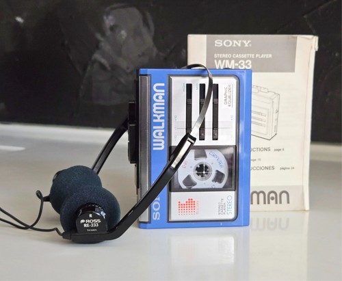 Blue sony walkman wm33 - blue, walkman wm33