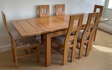 Solid Oak Table Extending  To