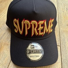 SUPREME Sharp Spellout