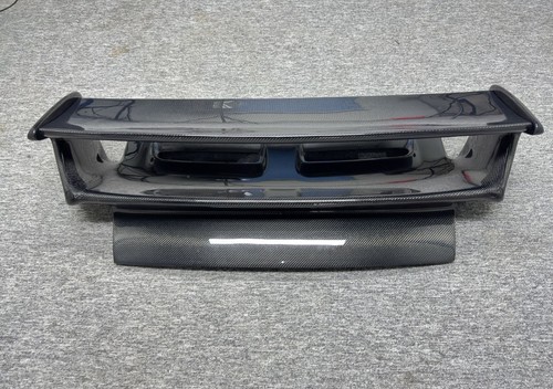 All carbon fiber gt3 rear - fiber,