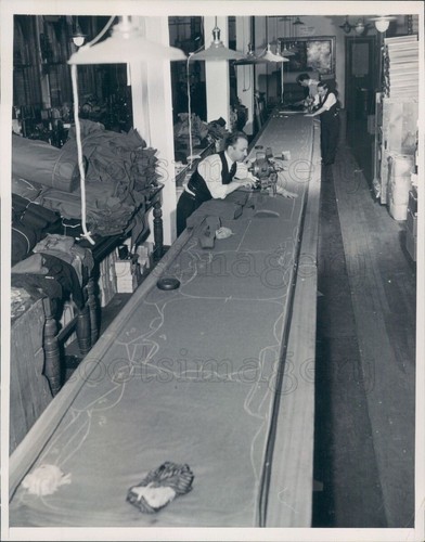 1940 press photo - 1940, on