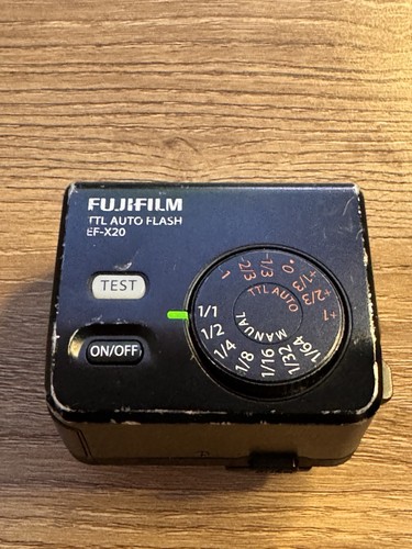 Fujifilm x20 heavily used - fujifilm, ef-x20