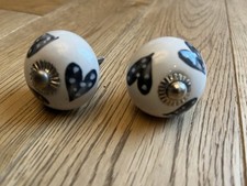 Heart Blue White CERAMIC DOOR KNOBS Floral Cupboard Handles Cabinet Drawer 