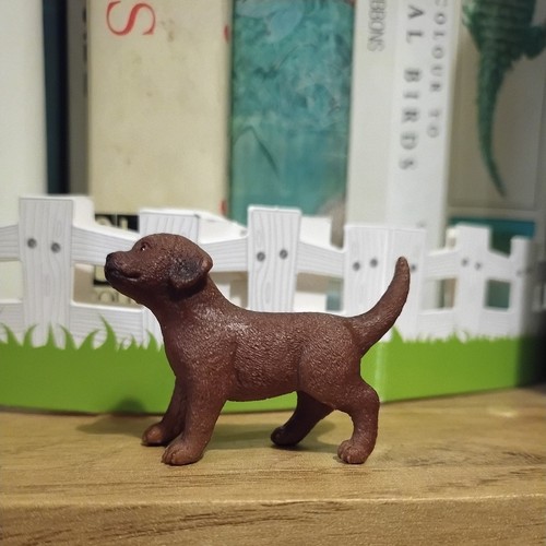 Schleich chocolate labrador - chocolate,