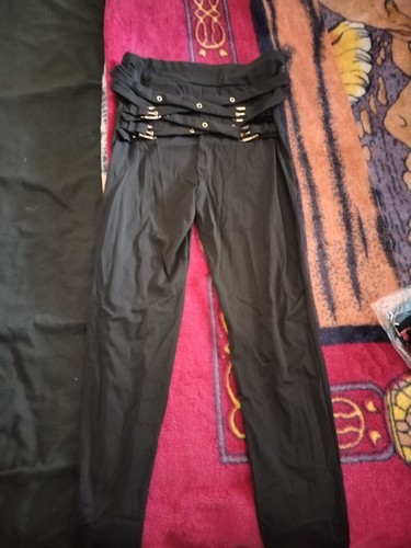 Black leggings - leggings,
