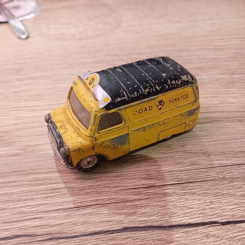 Corgi toys 408 bedford - toys,