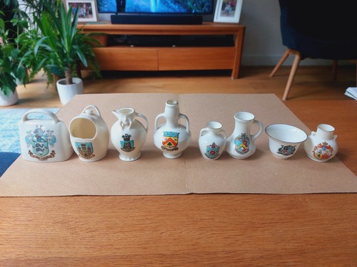 Vintage goss crested china - crested,