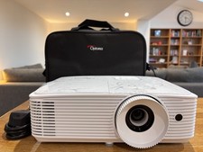 Optoma HD27e 3,400 Lumens 1080p Home Cinema Projector Full HD 3 Hours Used HDMI