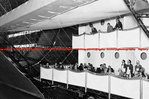 F015392 dining r100 howden - dining,