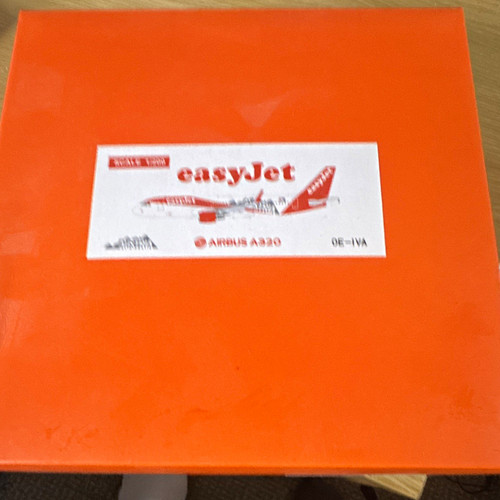 Easyjet airbus a320 - a320, oe-iva