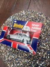 DINKY TOYS - 241 LONDON QUEEN