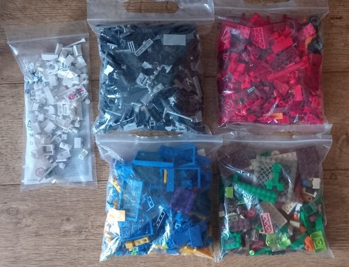 3kg assorted lego pieces - 1.3kg,