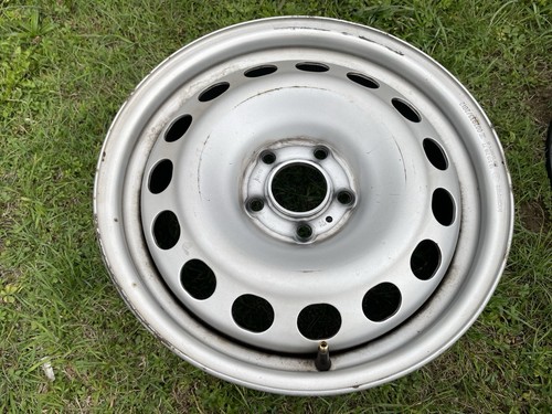 Steel wheel vivaro expert - 16",