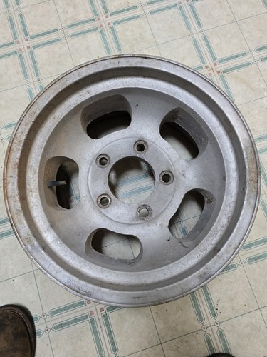 Vintage slotted mag wheel - slotted,