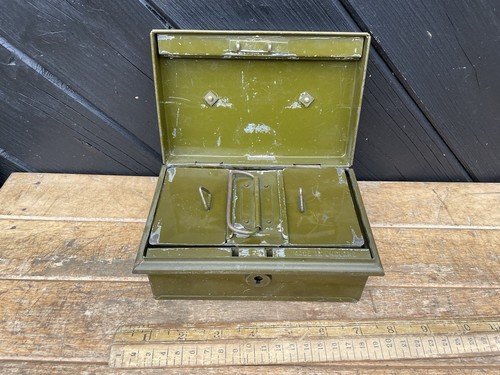 Antique metal cash - metal, with