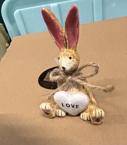 Resin rabbit ornaments sitting - resin,