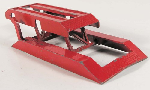Model car garage lifting - model,