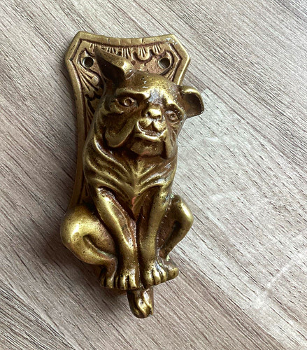 Traditional dog door knocker - dog,