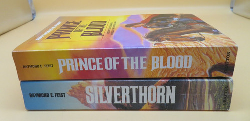 Raymond feist book set - e,
