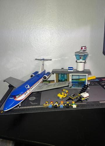 Lego city airport passenger - city:,