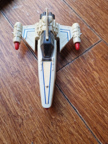 Battlestar galactica colonial - battlestar,
