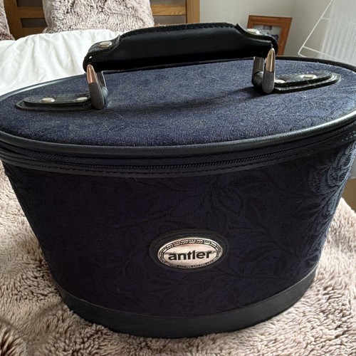 Antler navy floral vanity case - navy,