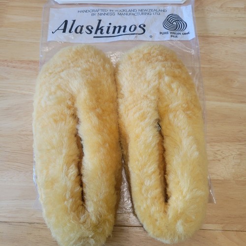 Vintage alaskimos new - 70's,